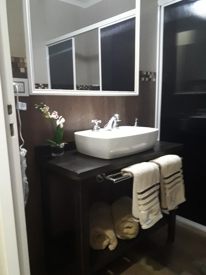 Del Angú Inn 3*